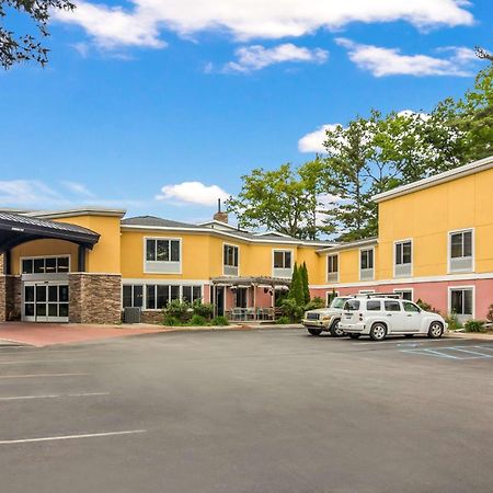 Best Western Plus Traverse City Exterior foto