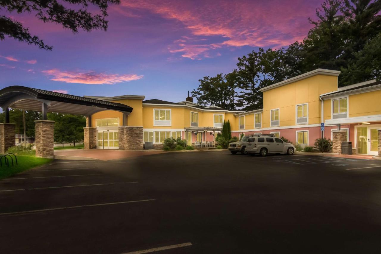 Best Western Plus Traverse City Exterior foto