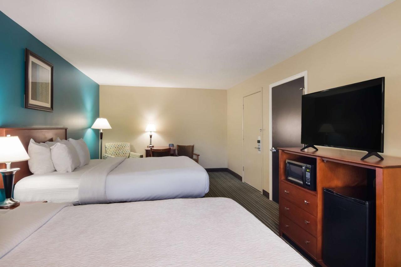 Best Western Plus Traverse City Exterior foto