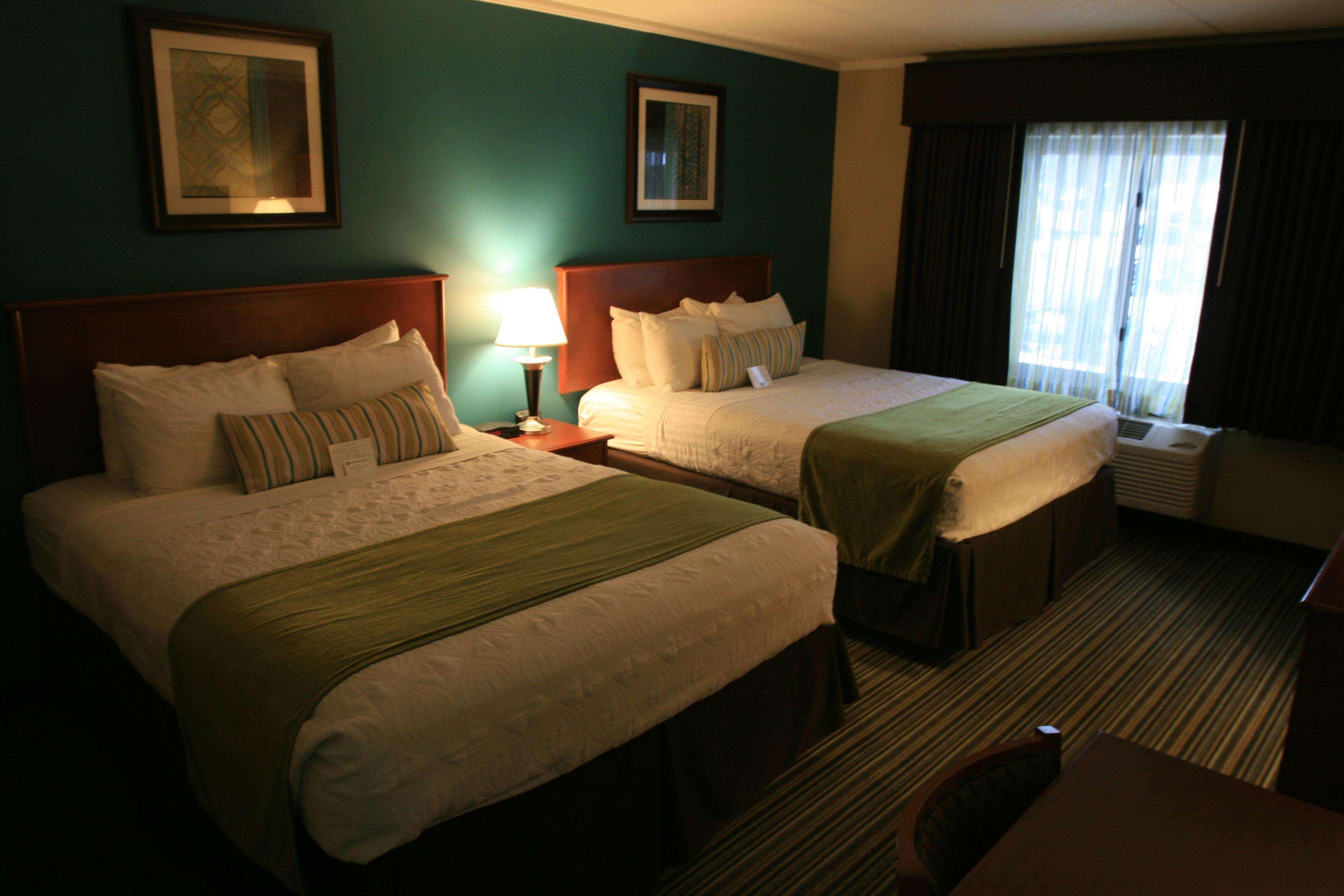 Best Western Plus Traverse City Exterior foto