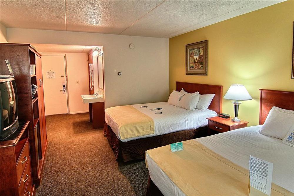 Best Western Plus Traverse City Cameră foto